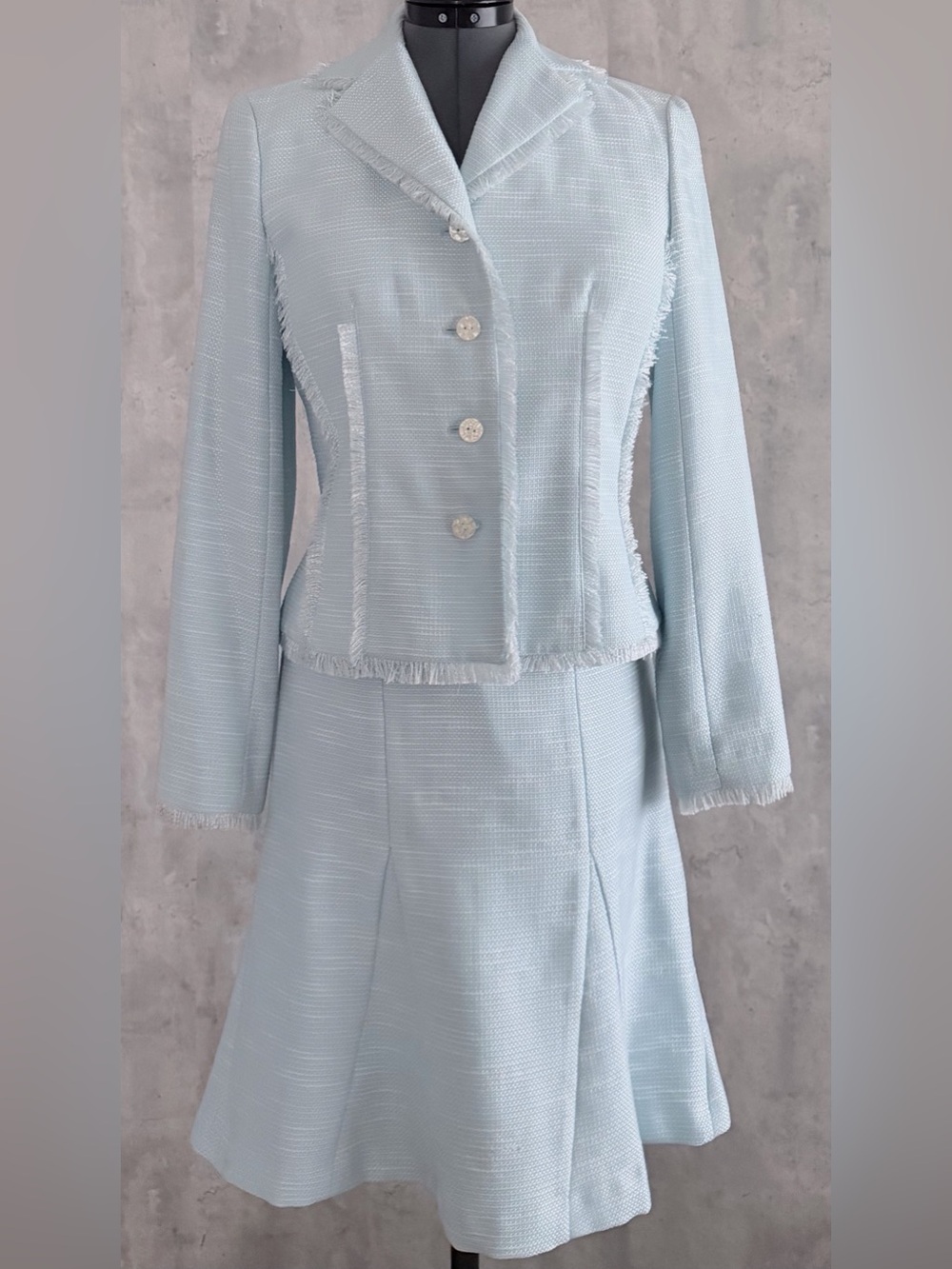 Larry Levine Pastel Blue Tweed Fringe Trim 2pc Jacket w/ A-Line Flare Skirt Sz 6